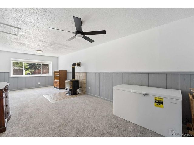 957 E 9th Ave, Broomfield, CO 80020