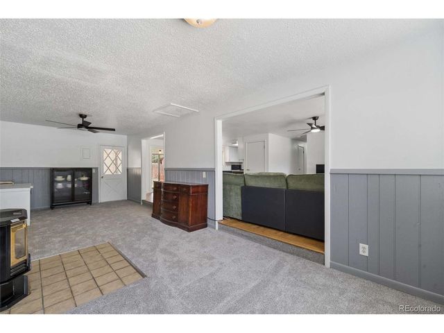 957 E 9th Ave, Broomfield, CO 80020