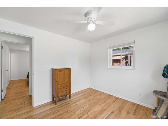 957 E 9th Ave, Broomfield, CO 80020