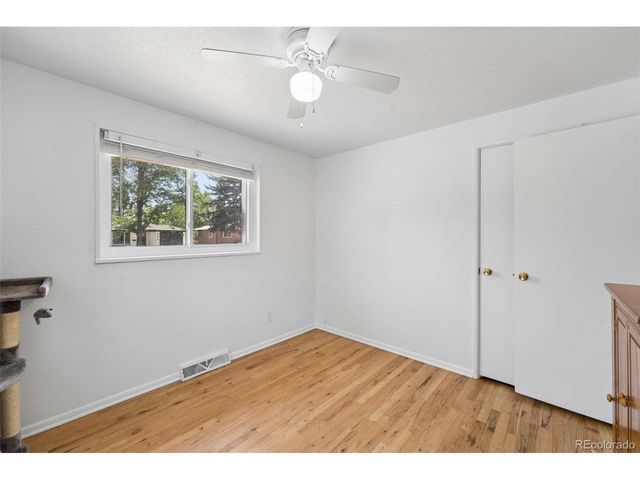957 E 9th Ave, Broomfield, CO 80020