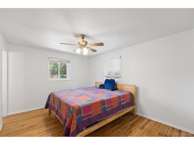957 E 9th Ave, Broomfield, CO 80020