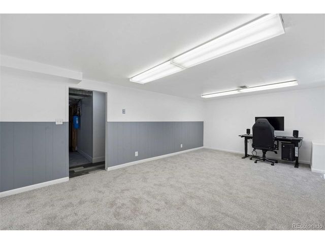 957 E 9th Ave, Broomfield, CO 80020