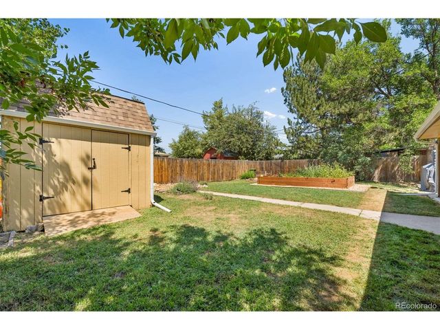 957 E 9th Ave, Broomfield, CO 80020