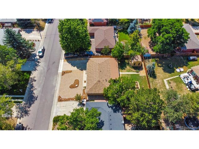 957 E 9th Ave, Broomfield, CO 80020