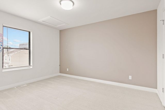 255 Nomo Place, Crown Point, IN 46307