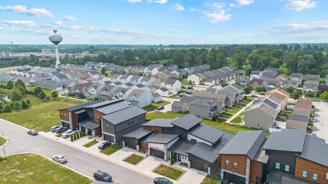 255 Nomo Place, Crown Point, IN 46307