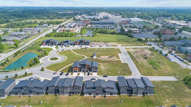 255 Nomo Place, Crown Point, IN 46307