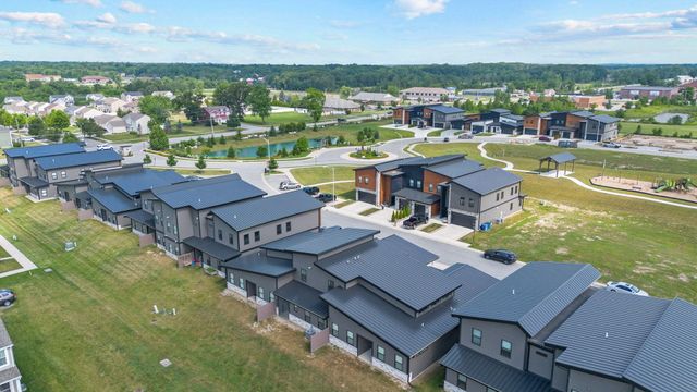 255 Nomo Place, Crown Point, IN 46307