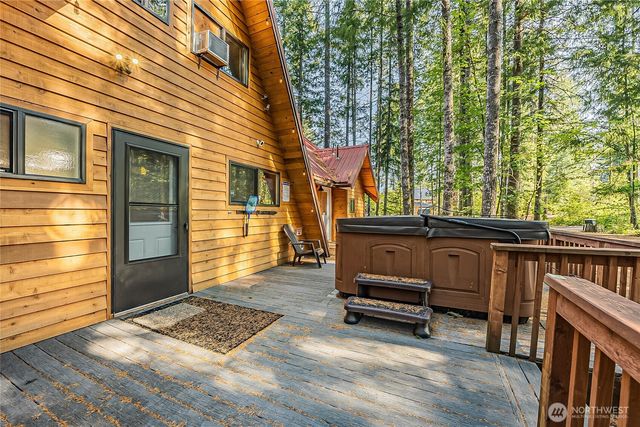171 Timberline Drive, Packwood, WA 98361