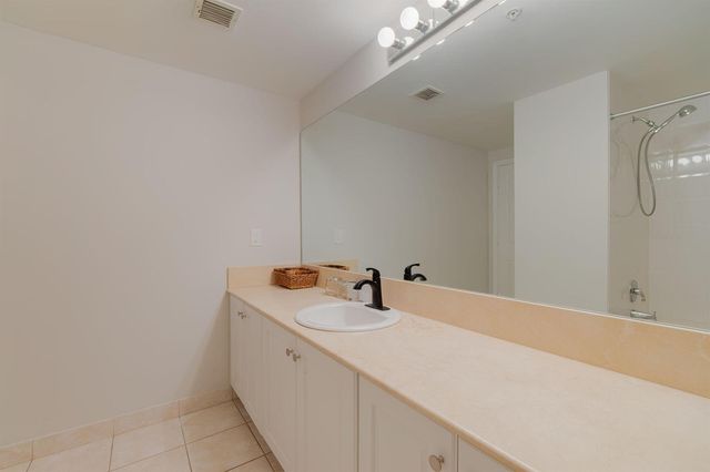 11790 Saint Andrews Place 206, Wellington, FL 33414