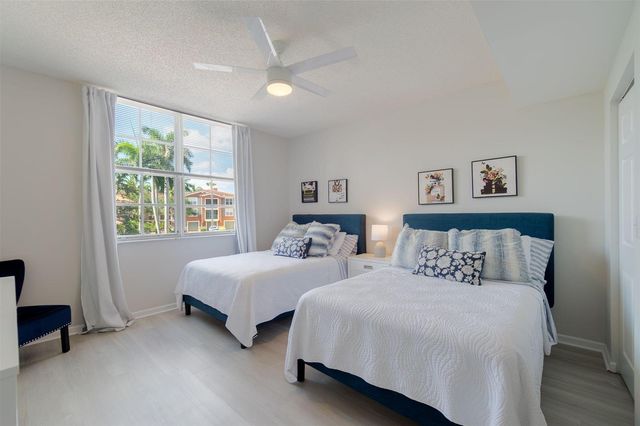 11790 Saint Andrews Place 206, Wellington, FL 33414