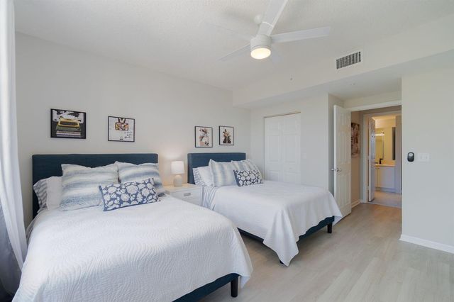 11790 Saint Andrews Place 206, Wellington, FL 33414