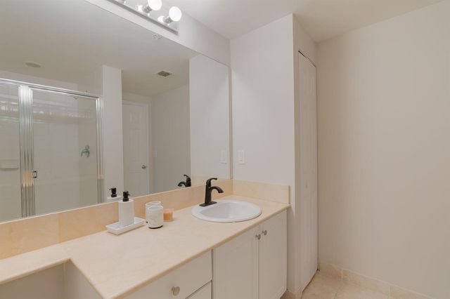 11790 Saint Andrews Place 206, Wellington, FL 33414