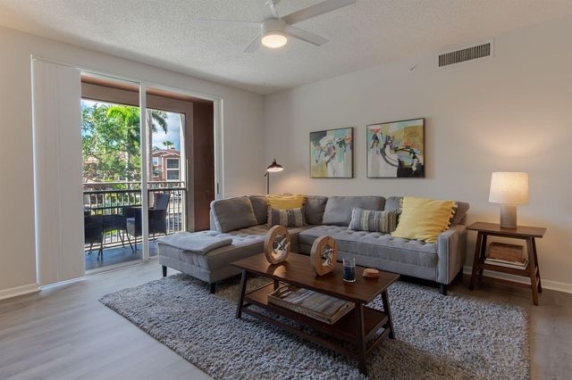 11790 Saint Andrews Place 206, Wellington, FL 33414
