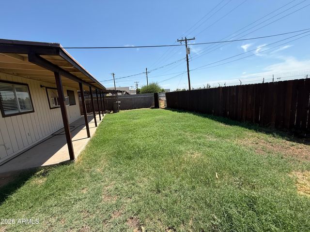 434 N HUNT Drive, Mesa, AZ 85203