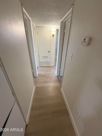 434 N HUNT Drive, Mesa, AZ 85203