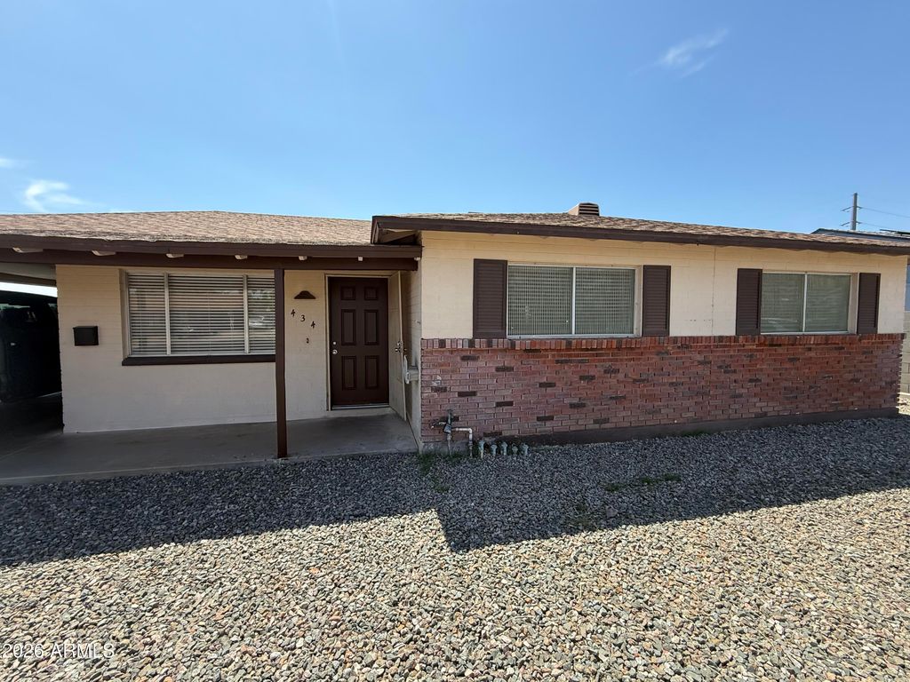 434 N HUNT Drive, Mesa, AZ 85203