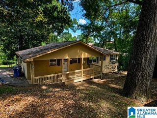 615 STAFFORDSHIRE LANE, Hoover, AL 35226
