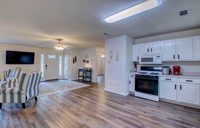 4121 Faye Cir Circle, Benton, AR 72015