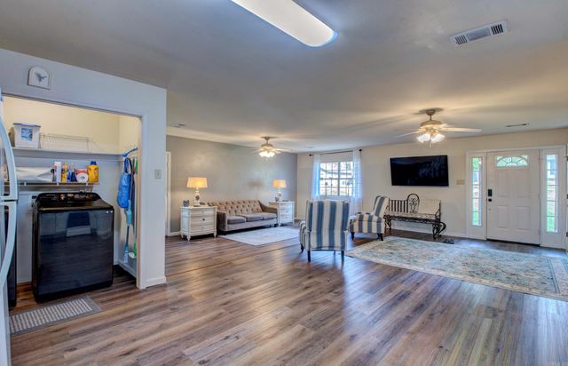 4121 Faye Cir Circle, Benton, AR 72015