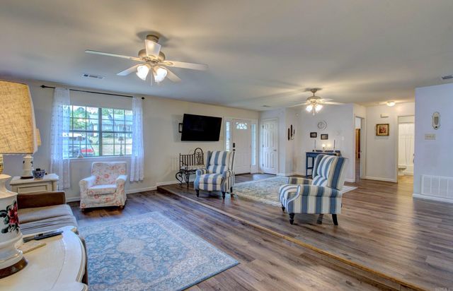 4121 Faye Cir Circle, Benton, AR 72015