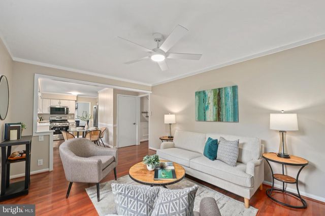 4509 WAKEFIELD CHAPEL RD, Annandale, VA 22003