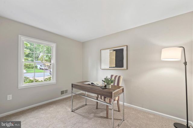 4509 WAKEFIELD CHAPEL RD, Annandale, VA 22003