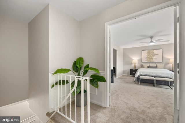 4509 WAKEFIELD CHAPEL RD, Annandale, VA 22003