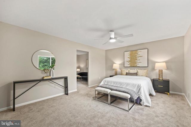4509 WAKEFIELD CHAPEL RD, Annandale, VA 22003