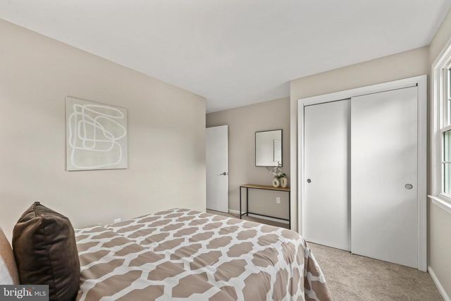 4509 WAKEFIELD CHAPEL RD, Annandale, VA 22003
