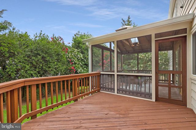 4509 WAKEFIELD CHAPEL RD, Annandale, VA 22003