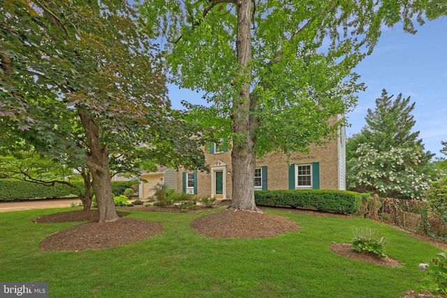 4509 WAKEFIELD CHAPEL RD, Annandale, VA 22003