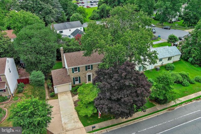 4509 WAKEFIELD CHAPEL RD, Annandale, VA 22003