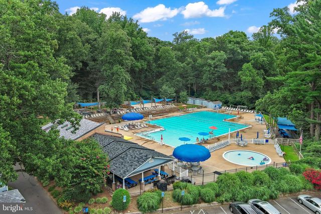 4509 WAKEFIELD CHAPEL RD, Annandale, VA 22003
