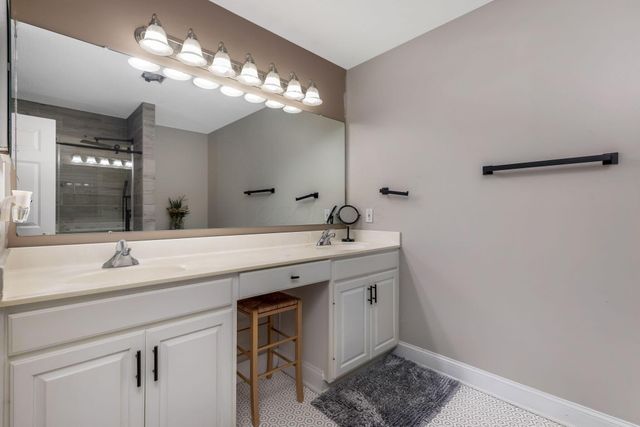 7231 Sumption Drive, New Albany, OH 43054