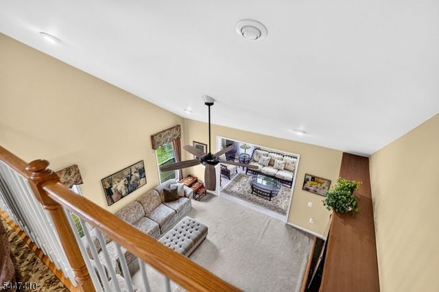 251 Longwood Ln, Franklin Twp., NJ 08873