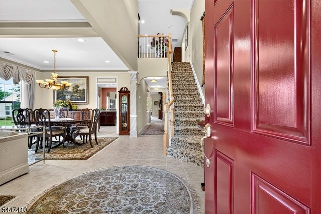 251 Longwood Ln, Franklin Twp., NJ 08873