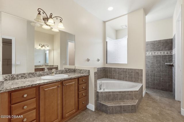 14 Easterly Place, Palm Coast, FL 32164