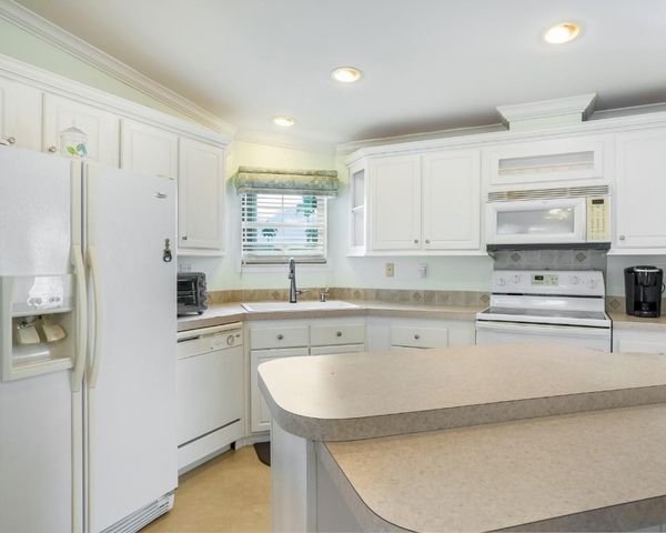 8531 SW 20th Court, Davie, FL 33324