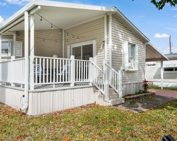 8531 SW 20th Court, Davie, FL 33324