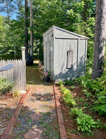 2022 Route 30, Jamaica, VT 05343