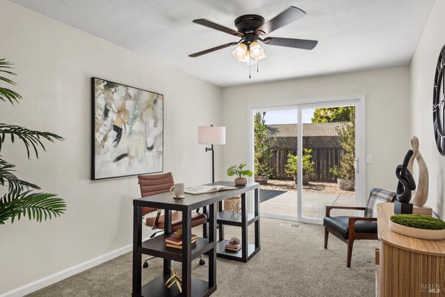 6191 Santa Clara Pl, Rohnert Park, CA 94928