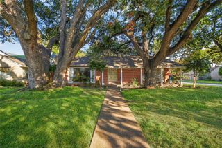 6815 Kenwood Street, Dallas, TX 75214