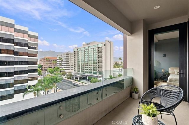 388 Cordova Street 505, Pasadena, CA 91101
