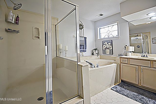 6363 Cheyenne Drive, Olive Branch, MS 38654
