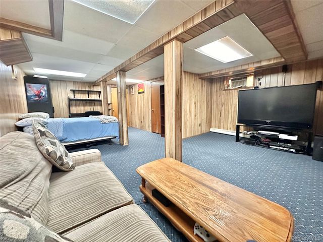 592 Benton Road, East Meadow, NY 11554