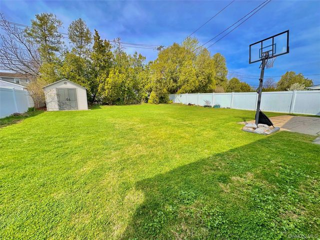 592 Benton Road, East Meadow, NY 11554