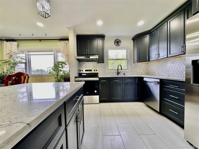 592 Benton Road, East Meadow, NY 11554