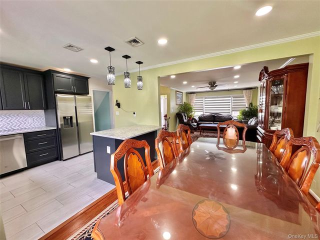 592 Benton Road, East Meadow, NY 11554