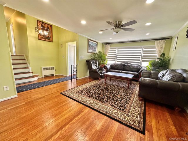 592 Benton Road, East Meadow, NY 11554